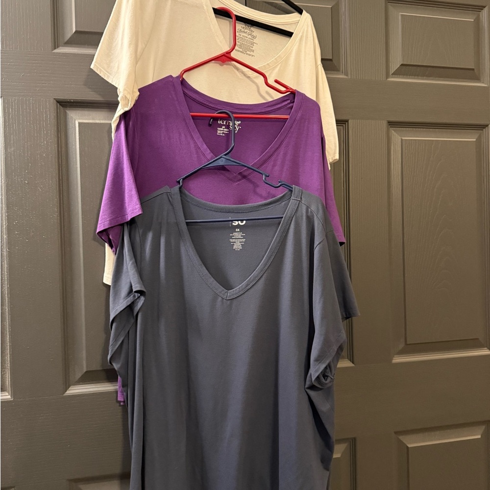 4 Women's Short Sleeve Bundle - White, Purple, Gray, Blue